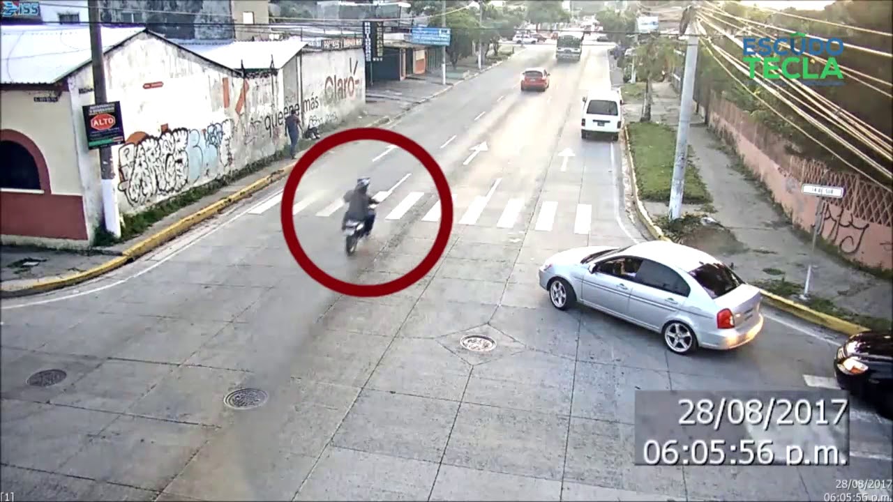 Revelan video de como pandilleros ejecutaron asesinato de policía en Santa Tecla @SilviaHdezTCS