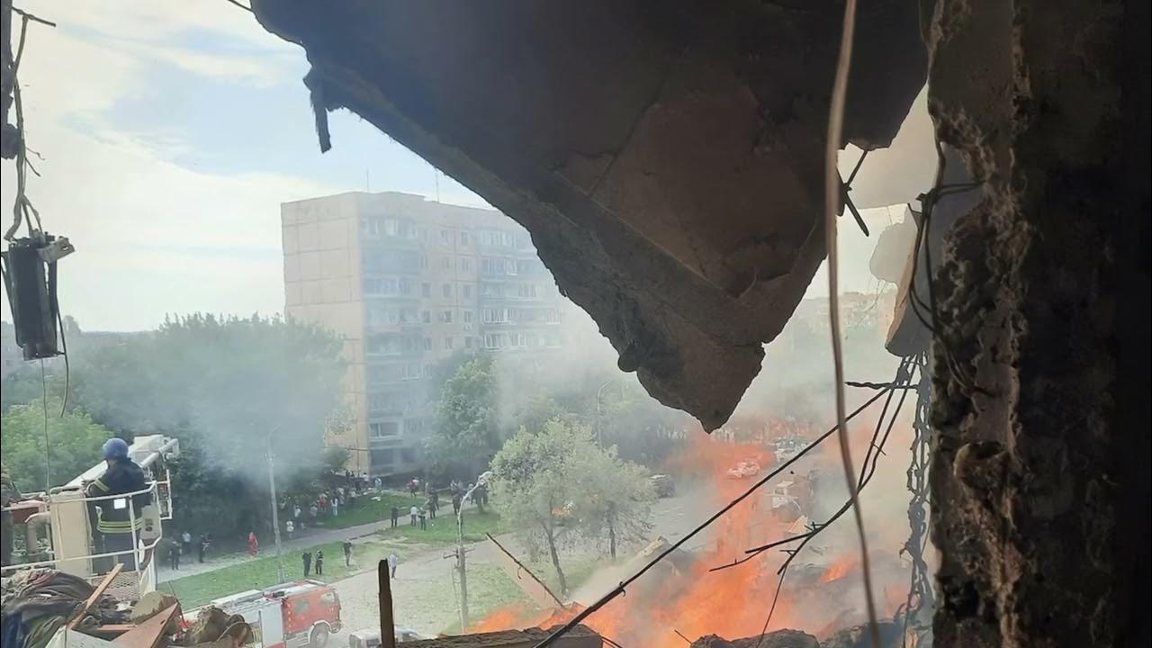 Одесса. РАКЕТНЫЙ УДАР! СНЕСЛО ТРИ ЭТАЖА! СООБЩИЛИ ПОСЛЕДСТВИЯ ПРИЛЁТА В КРИВОМ Р