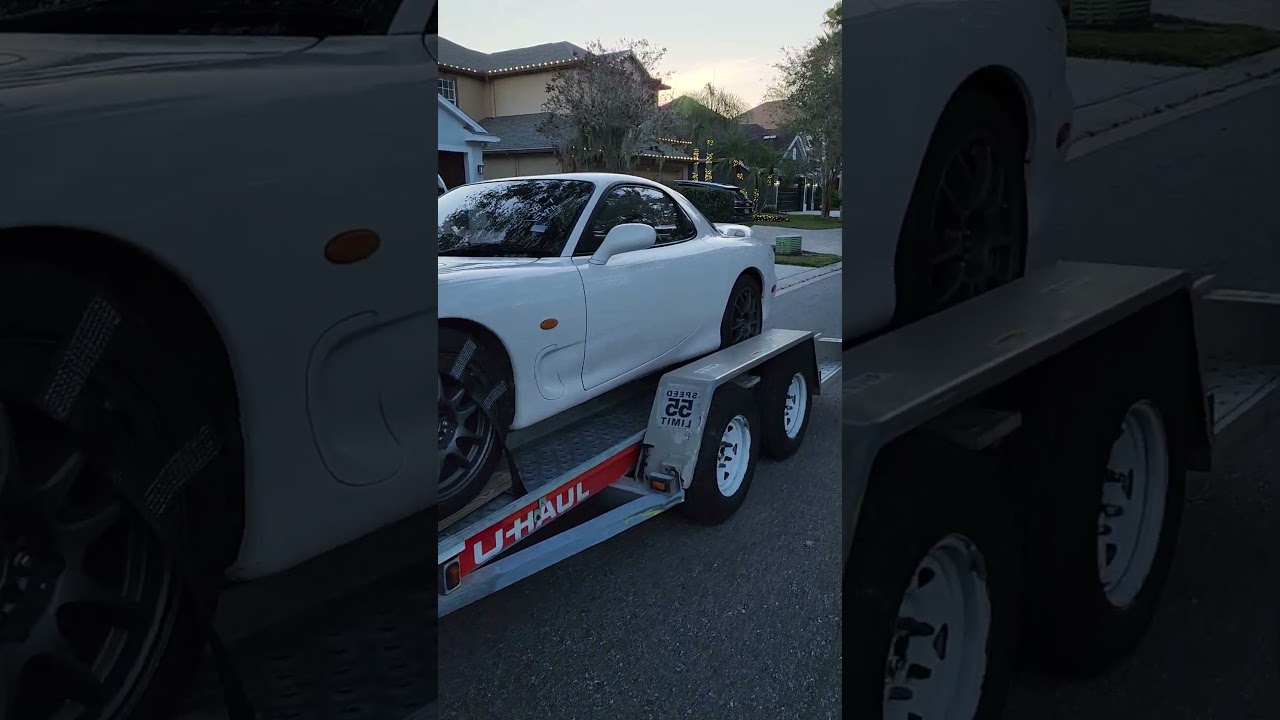 The red stuff is shiny.  AutoExe Mazda car tuning & customization