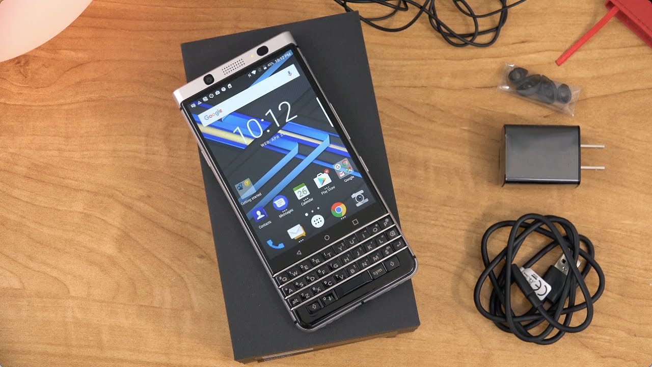 BlackBerry KEYone - AUSPACKEN