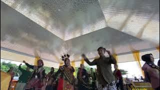 TARI PARIS BARANTAI KOTA BARU KALIMANTAN SELATAN PESERTA PERTUKARAN PEMUDA ANTAR PROVINSI INDONESIA