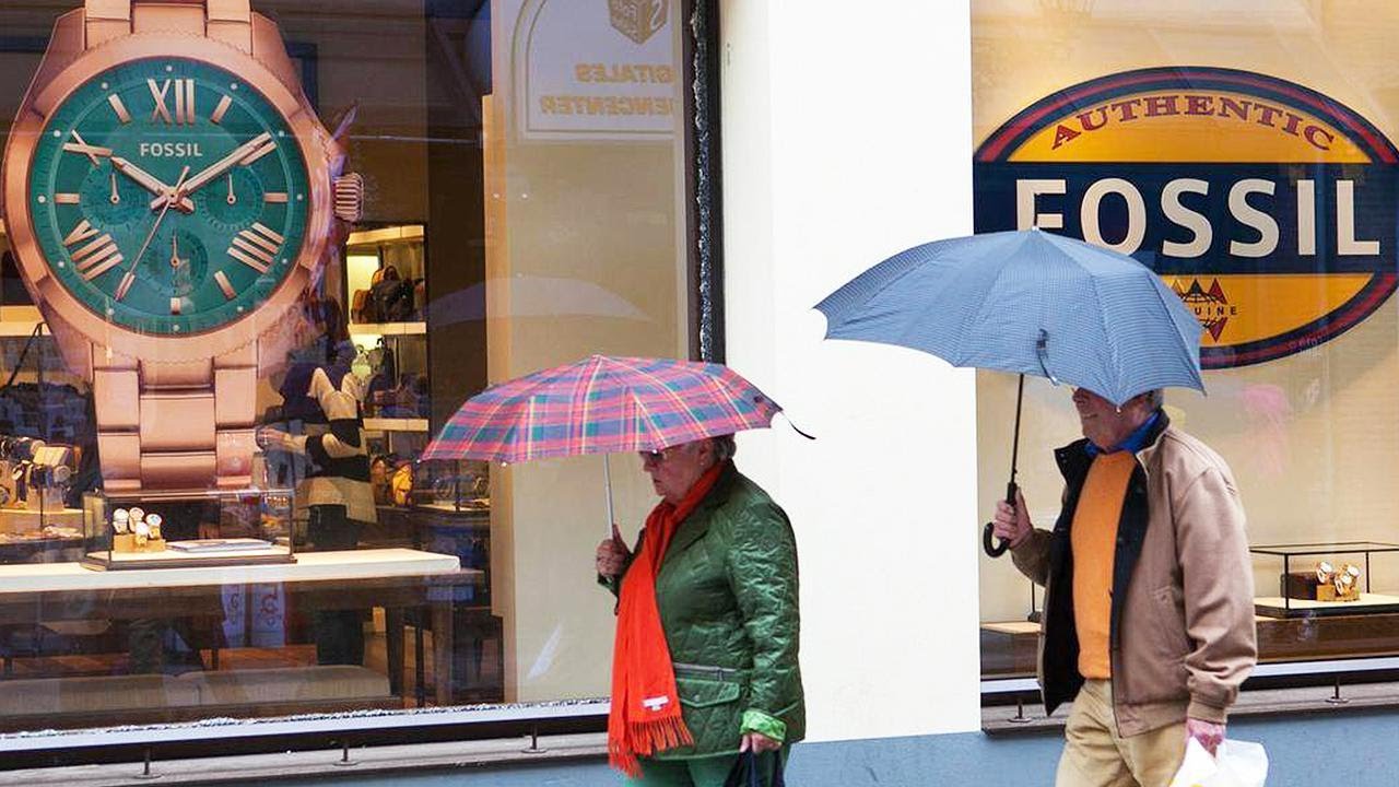 TheStreet: There Is a Secular Decline in Watchwear Says Jim Cramer