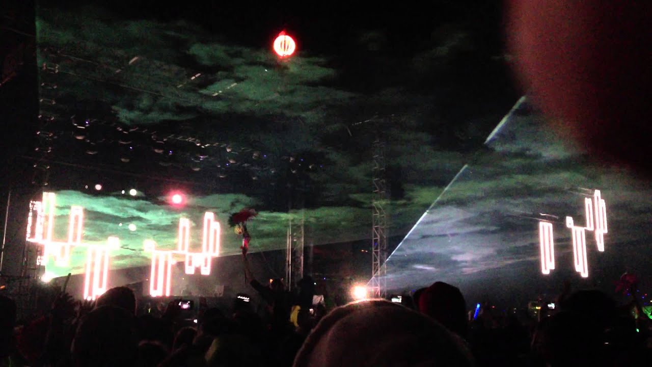 Avicii ID (The Kazoo Song) EDC Chicago 2013 YouTube