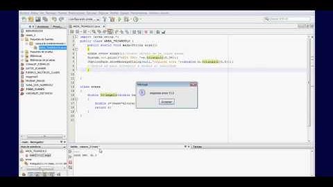 NETBEANS METODO AREA DE UN TRIANGULO