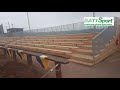 Construction gradins en bois  chteau de murol 63