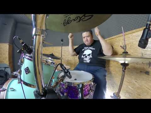 Pangeran Cinta - Dewa19 Feat Dino Jelusick (Official Music Video)