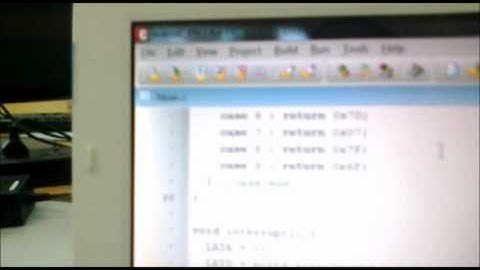 led 7-seg  pic18f45k22 mikroC.wmv