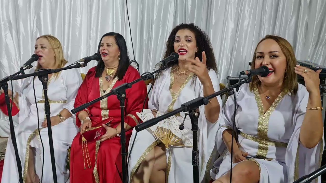 حفل زواج عروسة تونسية 💕🥰 بقيادة الفنانة رحمة بن عفانة 😘 أحلى جو 💕 Club ELLE