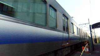 JR西日本225系5000番台E501+E505編成到着&E521編成発車