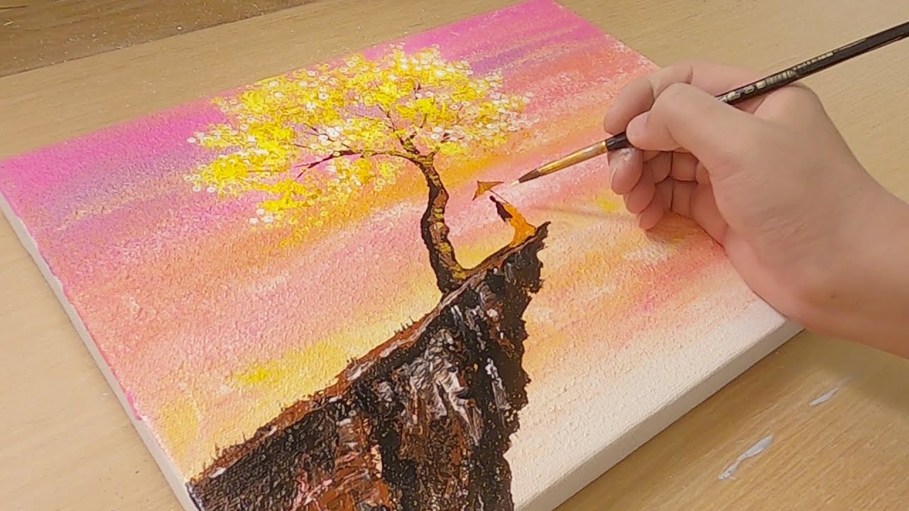 Girl's Inner World / Yellow Acrylic / Sponge Painting Technique YouTube