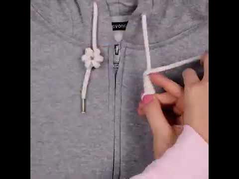 How to tie hoodie strings #SimpleAndEasy 