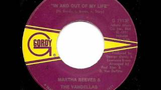 Miniatura de vídeo de "MARTHA REEVES & THE VANDELLAS - In And Out Of My Life"