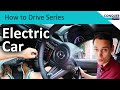 Hoe een elektrische auto te besturen  demonstratie van een rijinstructeur