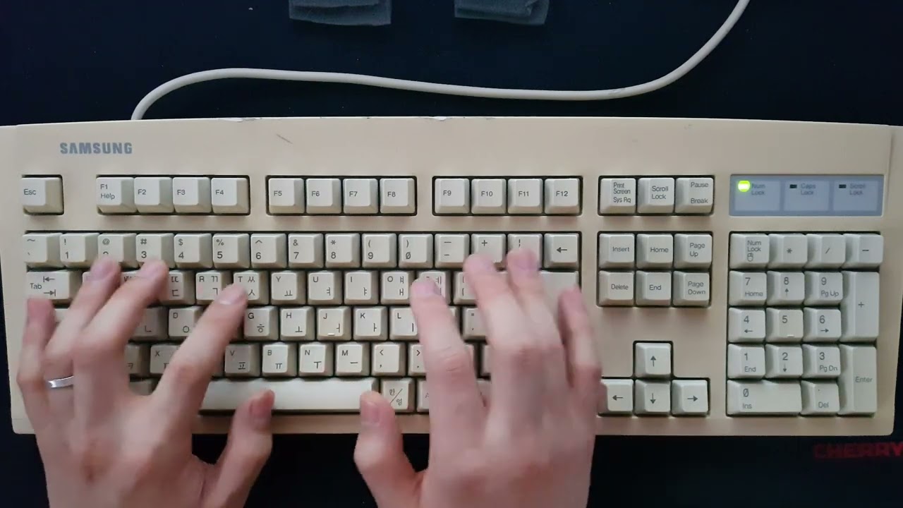 [Keyboard Sounds] Samsung DT-35 w/ Membrane Switch