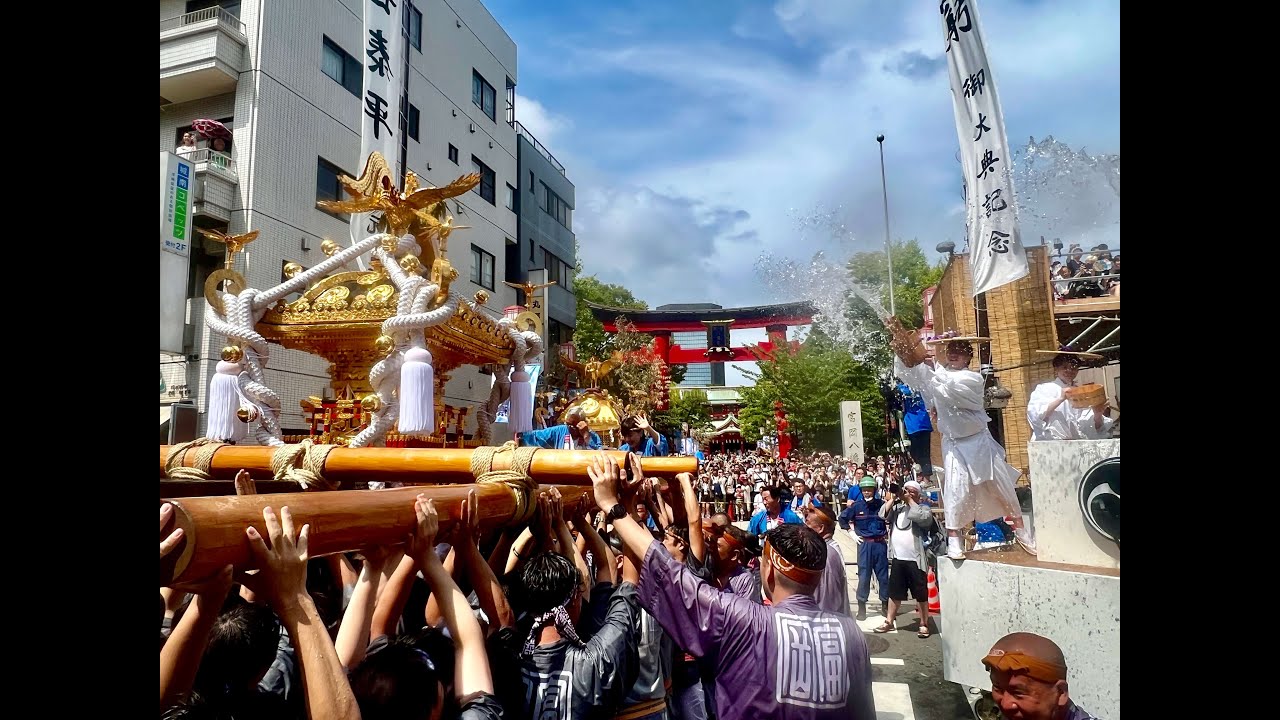 令和五年 富岡八幡宮例大祭 - YouTube