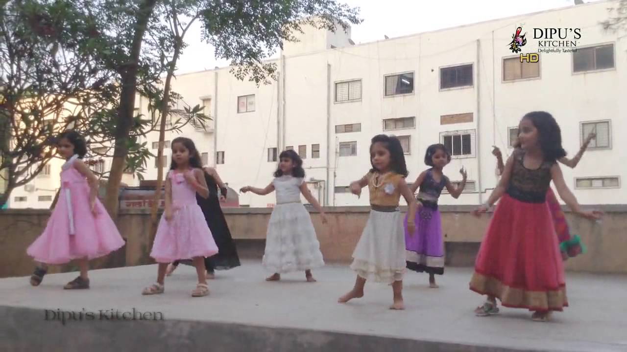 Cute Baby Girl Dance In My Socity Pt.1 2016 | Dipu