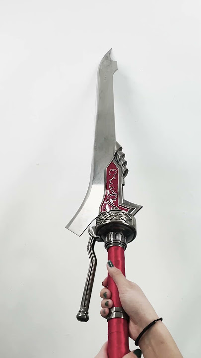Red Queen UNBOXING! #DMC #devilmaycry