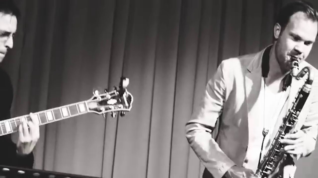 Obejrzyj Luca Gianquitto & Joris Roelofs (Live) | Solos on ''Corinne'' (L.Gianquitto) w YouTube Obejrzyj Luca Gianquitto & Joris Roelofs (Live) | Solos on ''Corinne'' (L.Gianquitto) w YouTube