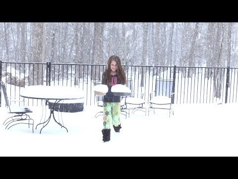 How to Make Snow Cream