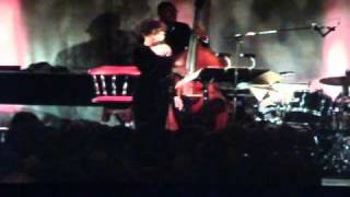 eartha kitt uska dara live 2008