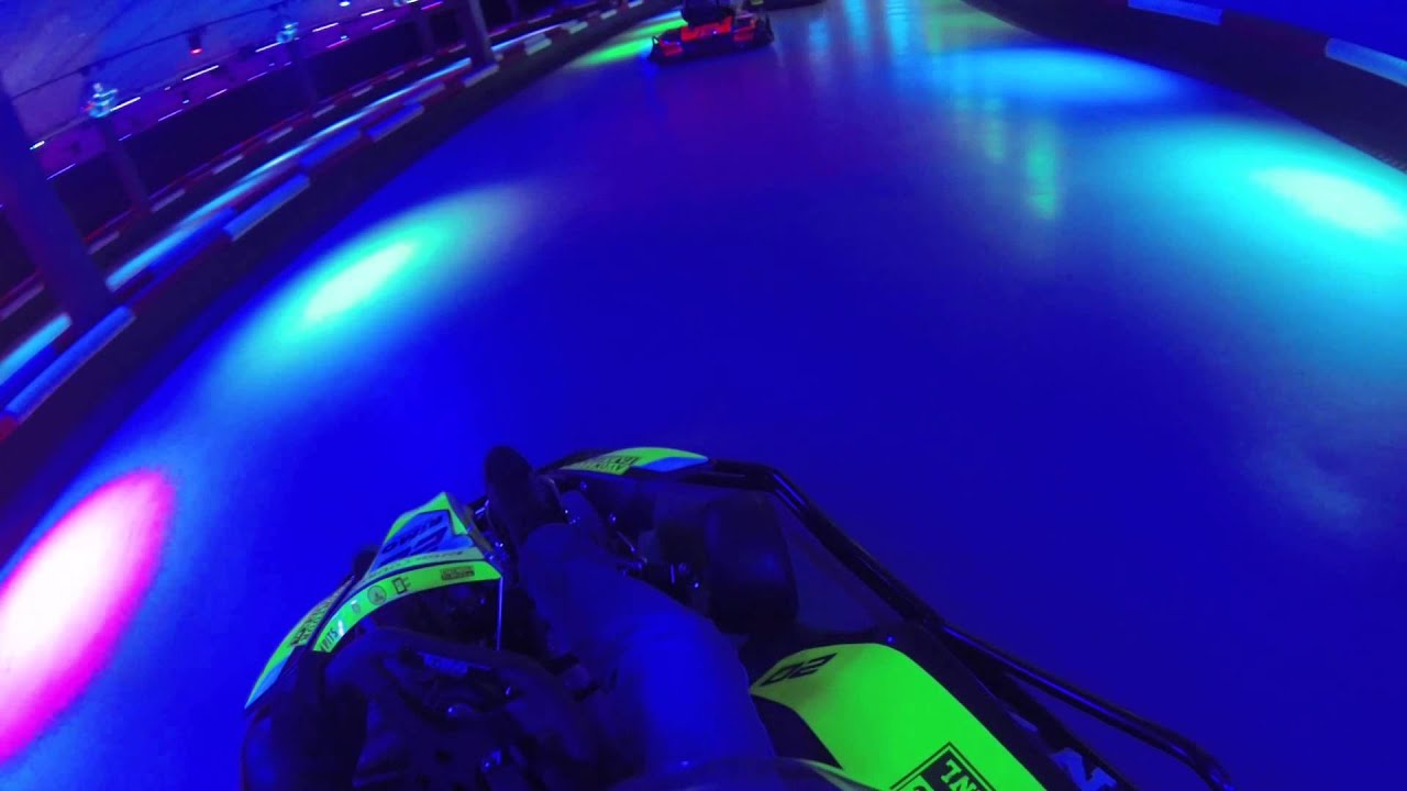 Indoor karting Avontuurfabriek Loosdrecht NL