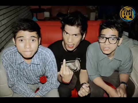 Stand Here Alone - Hinaan Membuat Tegar
