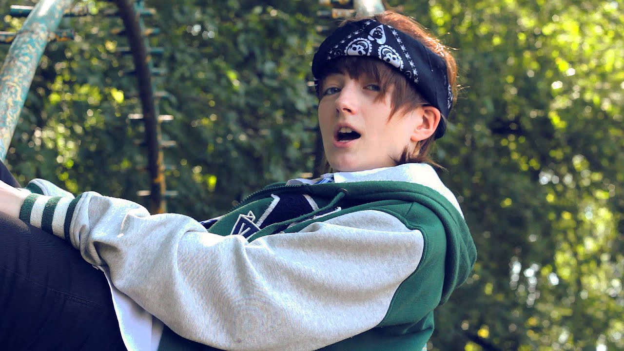 Hot'n'Cold male version [MV]