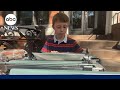 9-year-old typist master is making Mother&#39;s Day cards with vintage typewriter