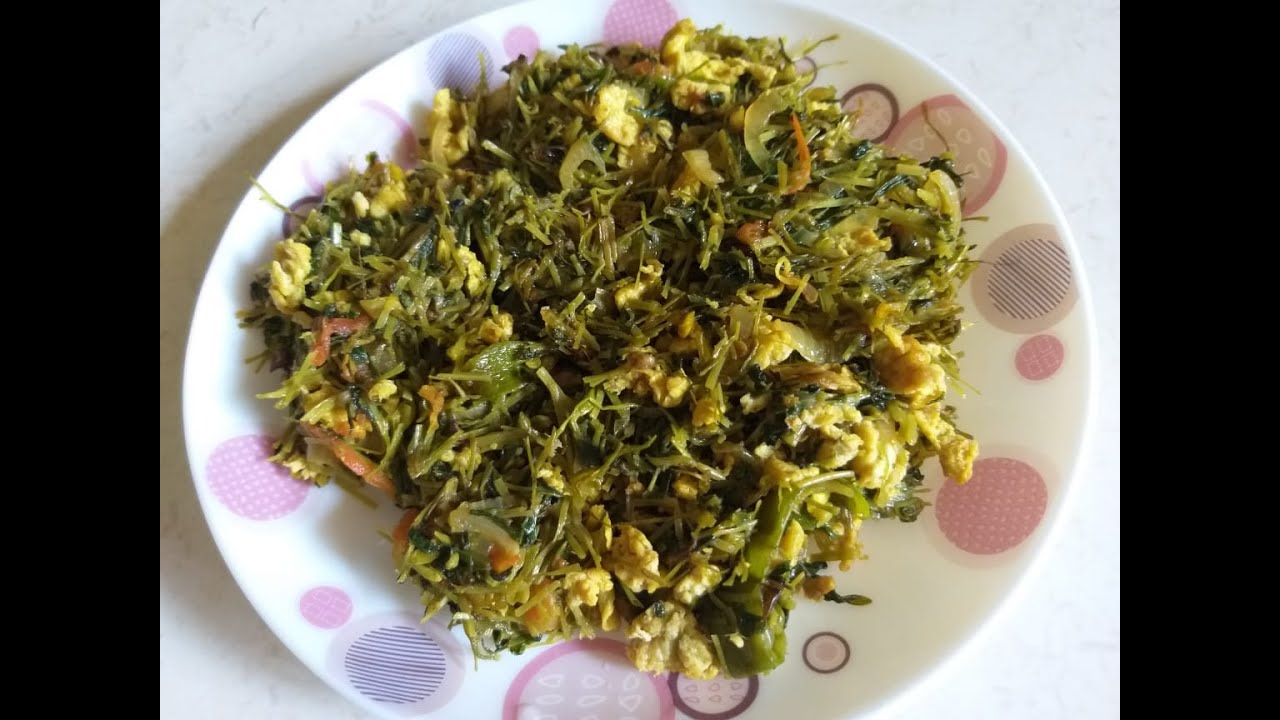 ചെറുപയർ ഇല ഉപ്പേരിmoong daal leaves bhaajjisprouted green leaves YouTube
