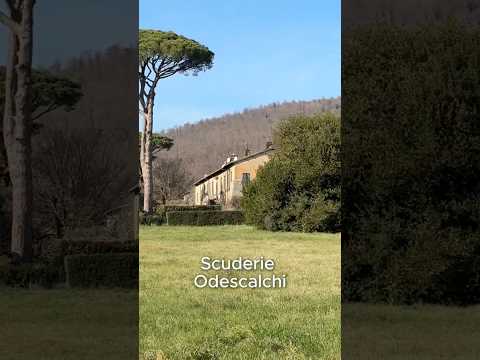 Video Questo casale a due passi da Roma sembra un resort privato