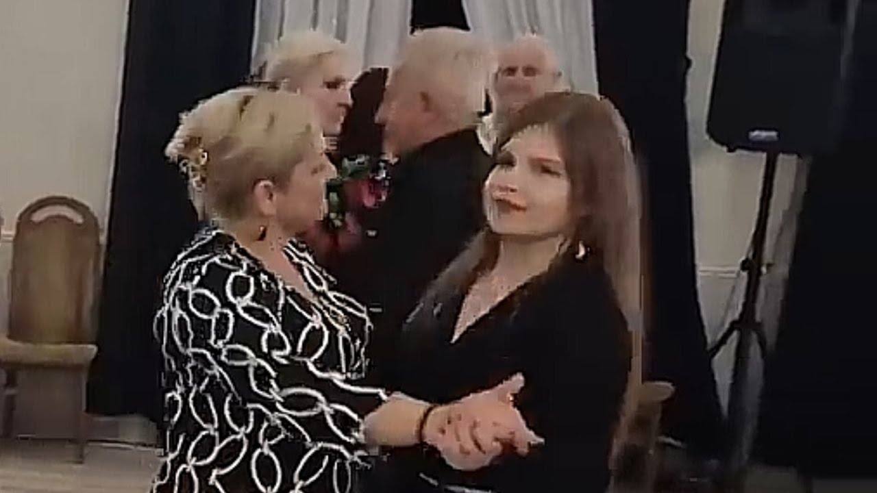 Piękna piosenka o chłopaku tęskniącym za swoją ukochaną!