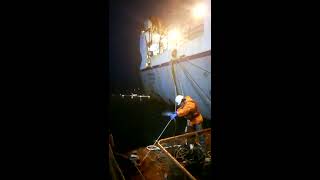 Рыбалка на Камчатке в охотском море (первая рыба 2020)