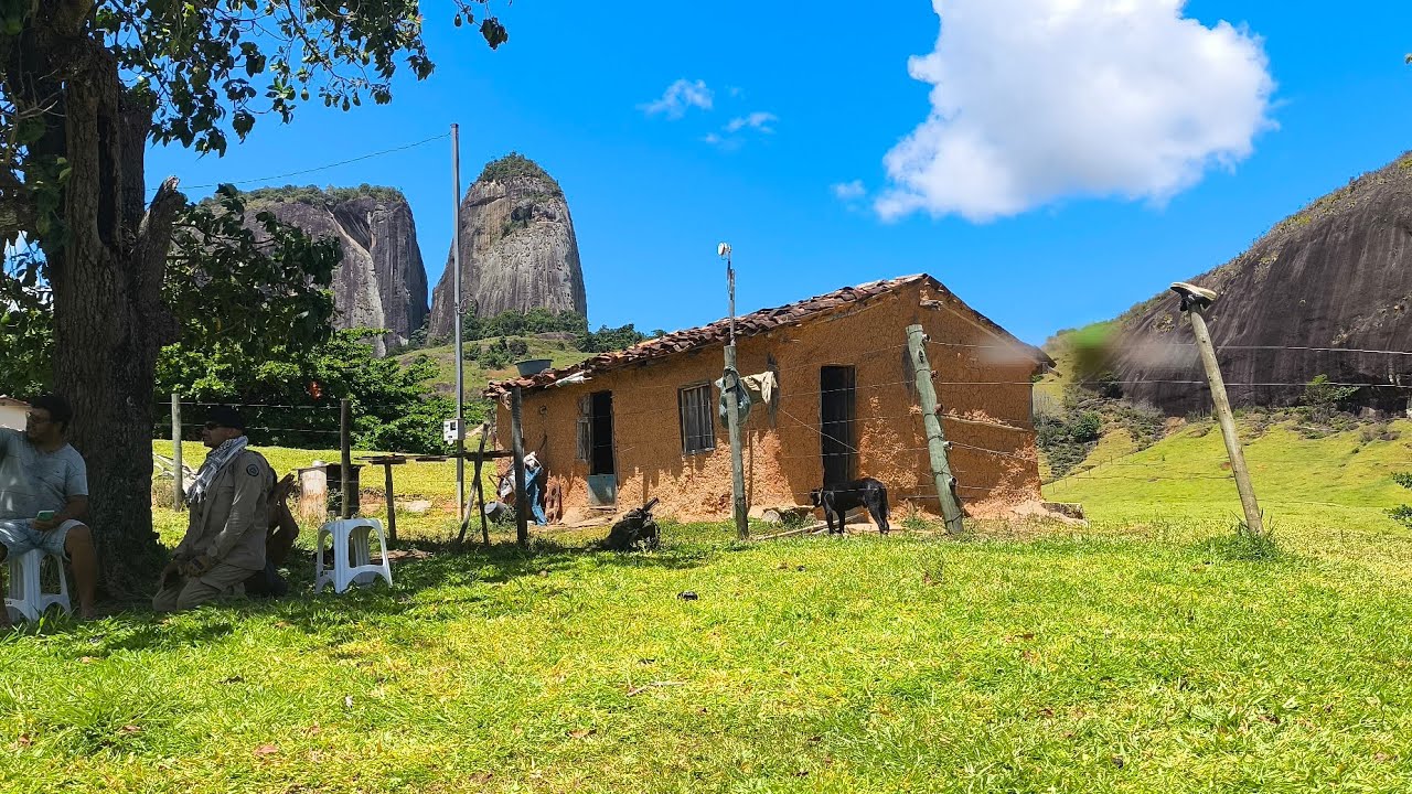 ELES MORAM NESSE PARAÍSO MINEIRO 