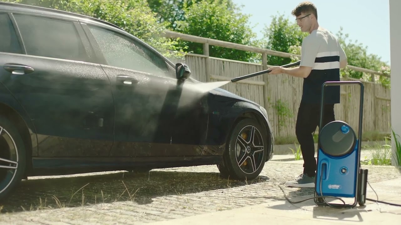 Nilfisk high pressure washer with Auto Nozzle accessory