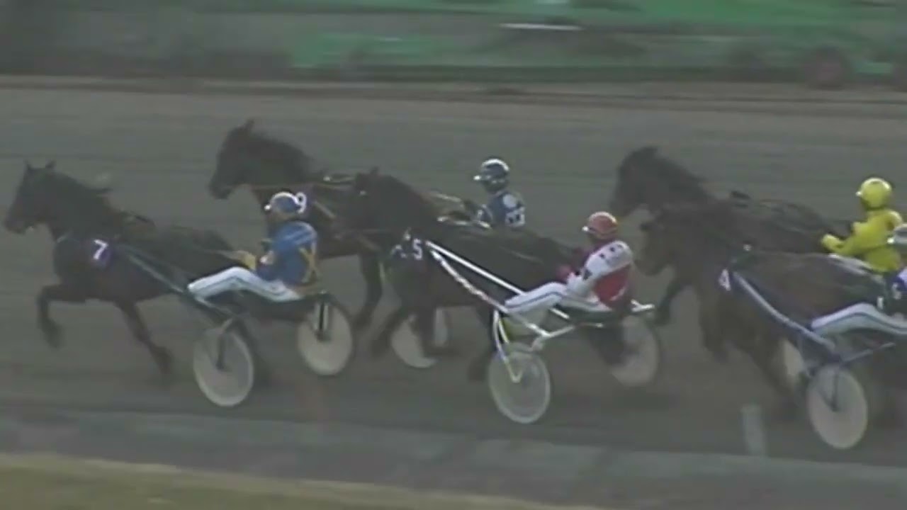 Moe Odin mot Järvsöfaks - Påsketravet 2002