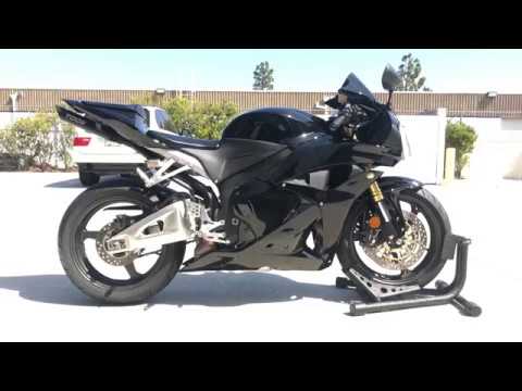 2012 Honda CBR600RR / Toce Exhaust Sound Clip / Walk Around - YouTube