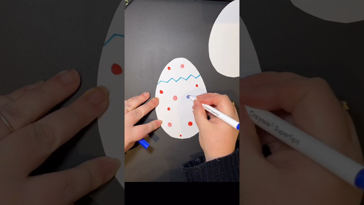 💛🐣How cute is this craft?! 🐣💛 glue! #craft #crafts #craftideas #craftsforkids #kidscrafts