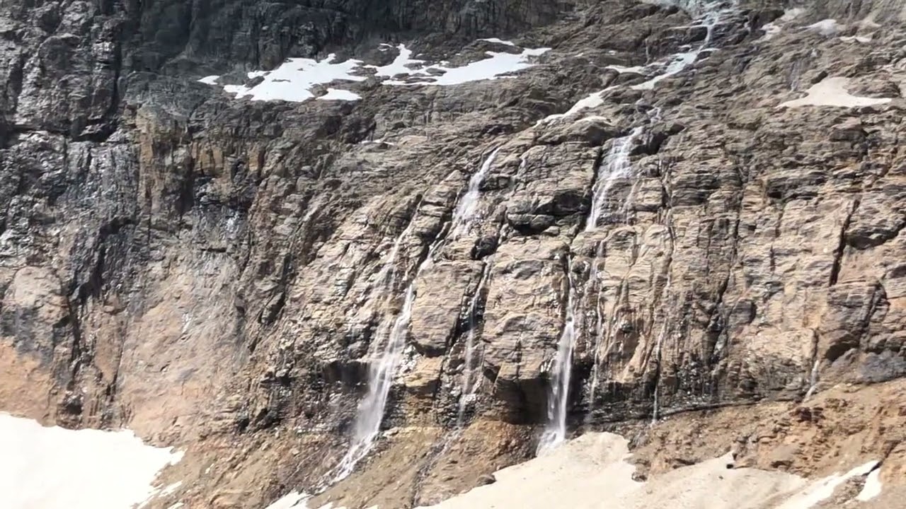 Close call on Mount Edith Cavell - rock and ice fall