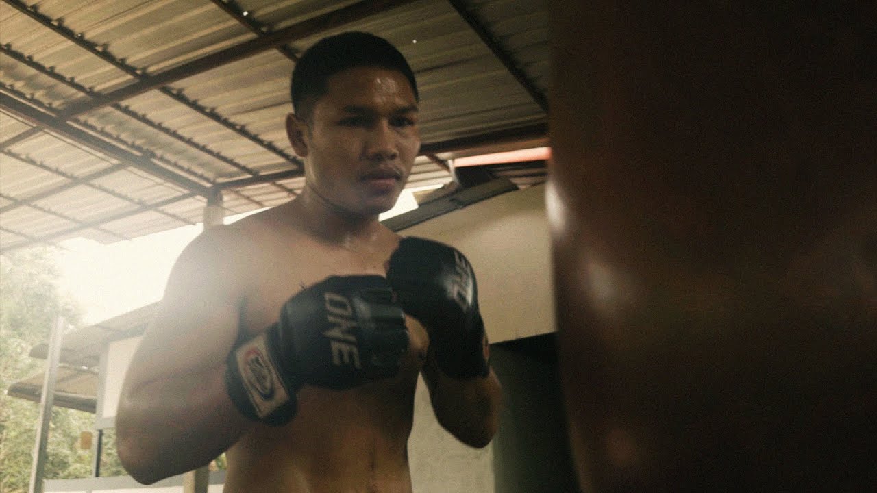 THE SPIRIT OF NAK MUAY | RAMBONG SOR THERAPAT