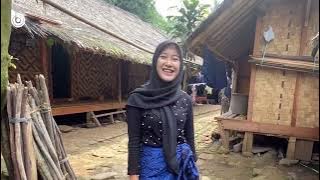 Indonesian Interior Girls, the Baduy tribe is famous for its beautiful women, what are their habi...
