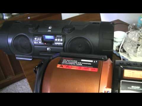 The Great BASS OFF Pioneer Steez VS Sharp GX M10 VS JVC RV NB1 Kaboom 