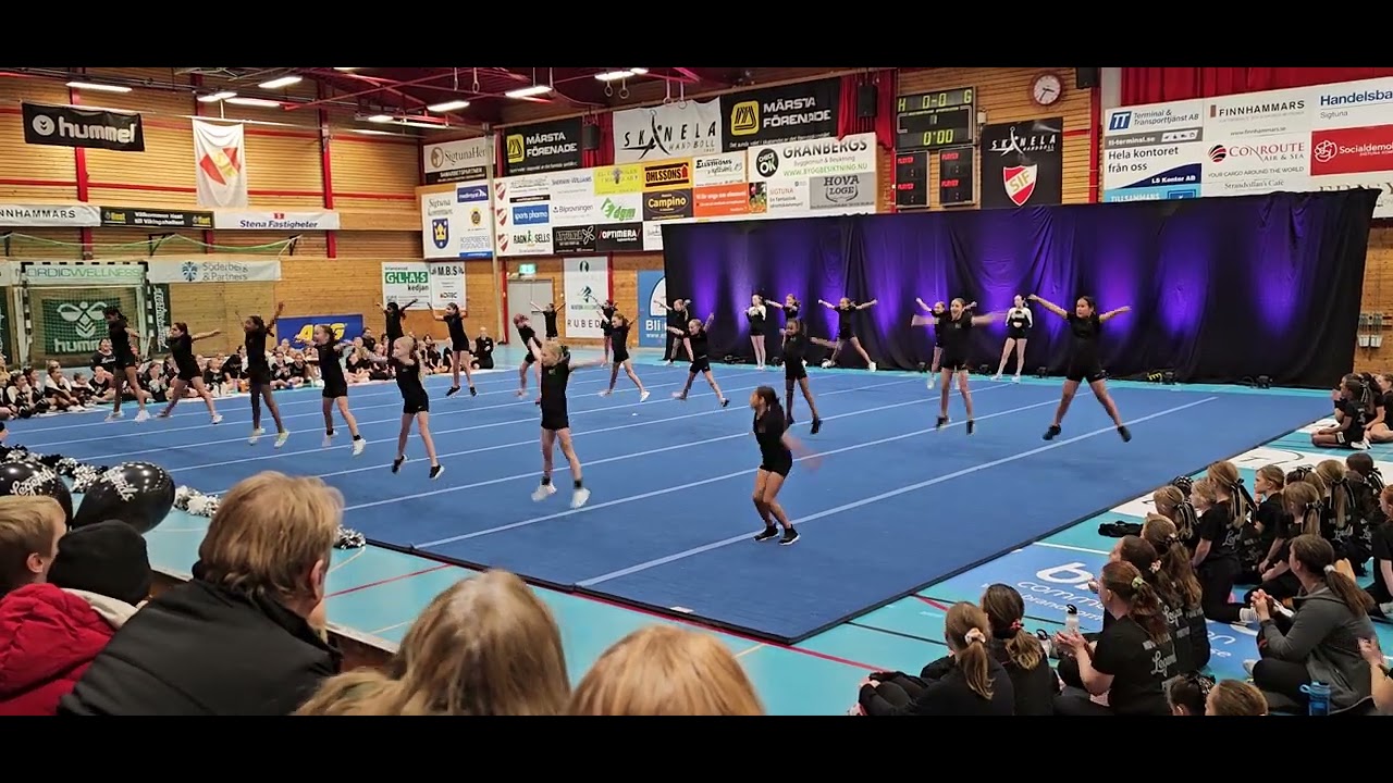 Sigtuna Legends Juluppvisning 2024 - Surprise