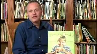 Lester Lamanack: Cracking Open the Authors Craft