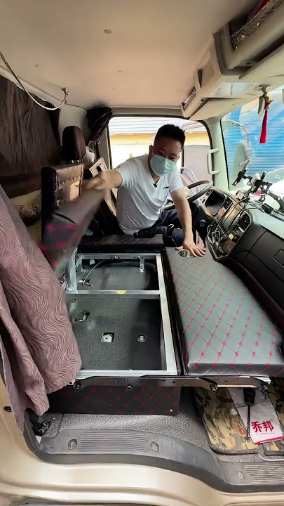 A beautiful viral Chinese girldriver#ladydriver #automobile#girldriver#truck #driving #china