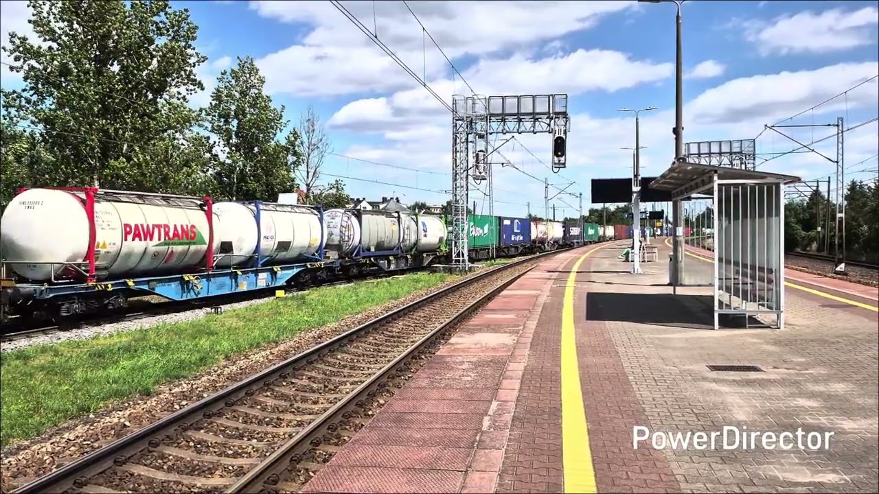 BR193.376 Z EIC BWE, BR193 044 CARGOUNIT LUZEM, BR193 485-0 LSB Z KONTENERAMI