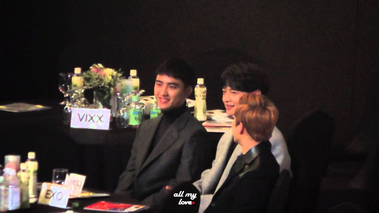 160114 서울가요대상 - 같이 작품해보고싶은 배우로 지목된 자랑스러운 우리 경수! 웃는 모습 봐ㅠ♡ㅠ 준면이의 b