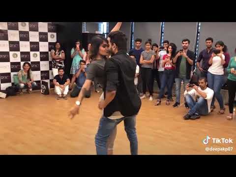 IIT Delhi college dance 2018|| COUPLE DANCE