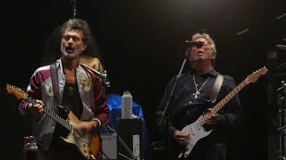 Video thumbnail of ""Cocaine & High Time We Went" Eric Clapton w/Jimmy Vaughn@MSG New York 9/18/22"