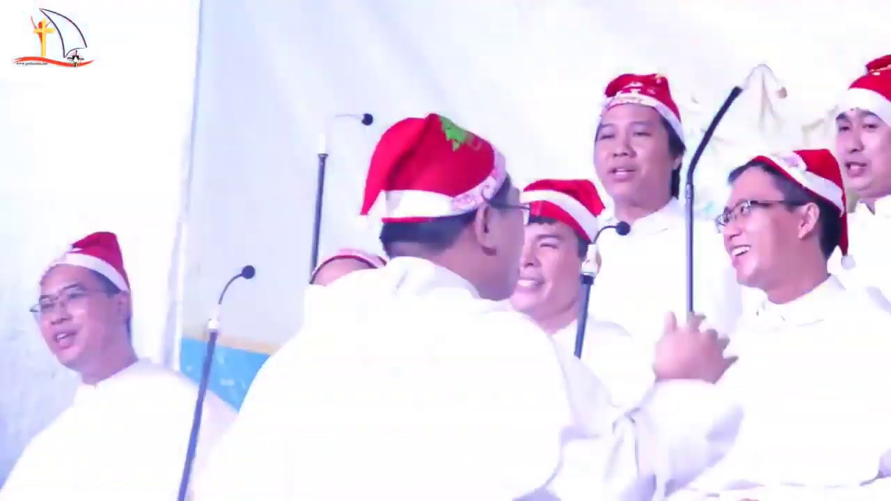 Video: Halleluia và Feliz Navidad - Quý Thầy Học Viện Đa Minh