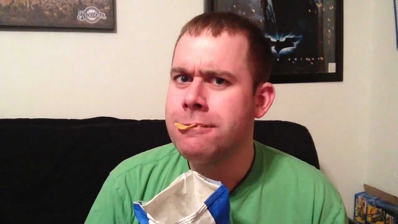 Lays Chicken & Waffles Chips - 20 Word Review